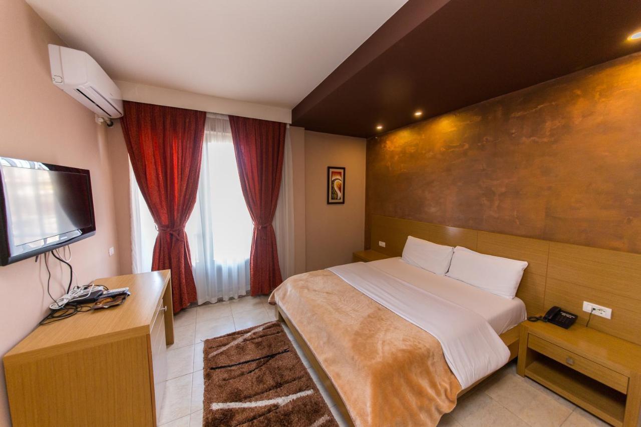 טיראנה Hotel Denver מראה חיצוני תמונה